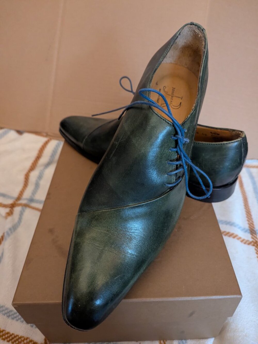 JOSE REAL Oxford Mens dress shoes with a asymmetric/side-slanted lace design